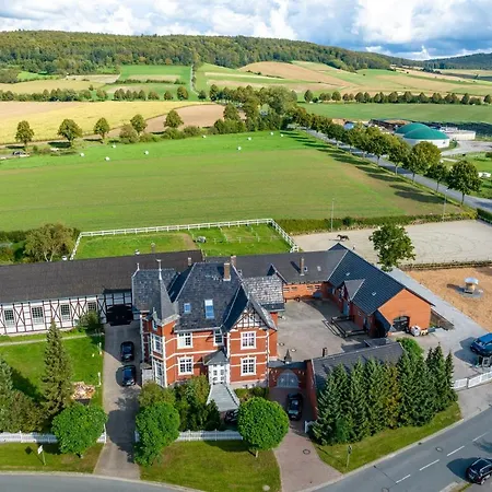 - Privatstall Am Berghof Apartamento *